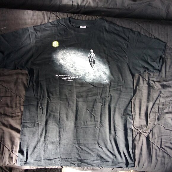 NWT DS Vintage Albert Einstein On Bicycle Universe Quote T-Shirt Glow In Dark - Picture 2 of 7